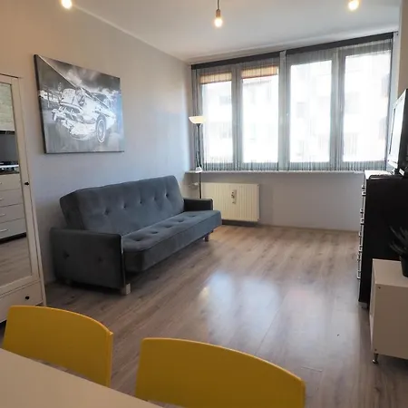 Kghn Tkacka 28 * Stettino